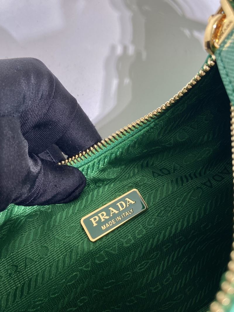 Pra*a hobo bags